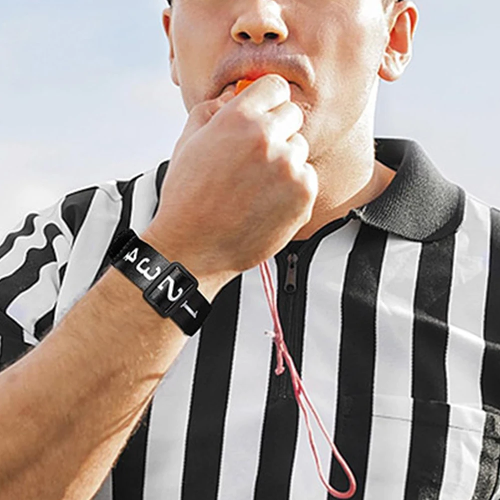 Attrezzatura per arbitro di calcio Attrezzatura per marcatura di arbitro di calcio Indicatore da polso giù per calcio numerato Accessori per calcio