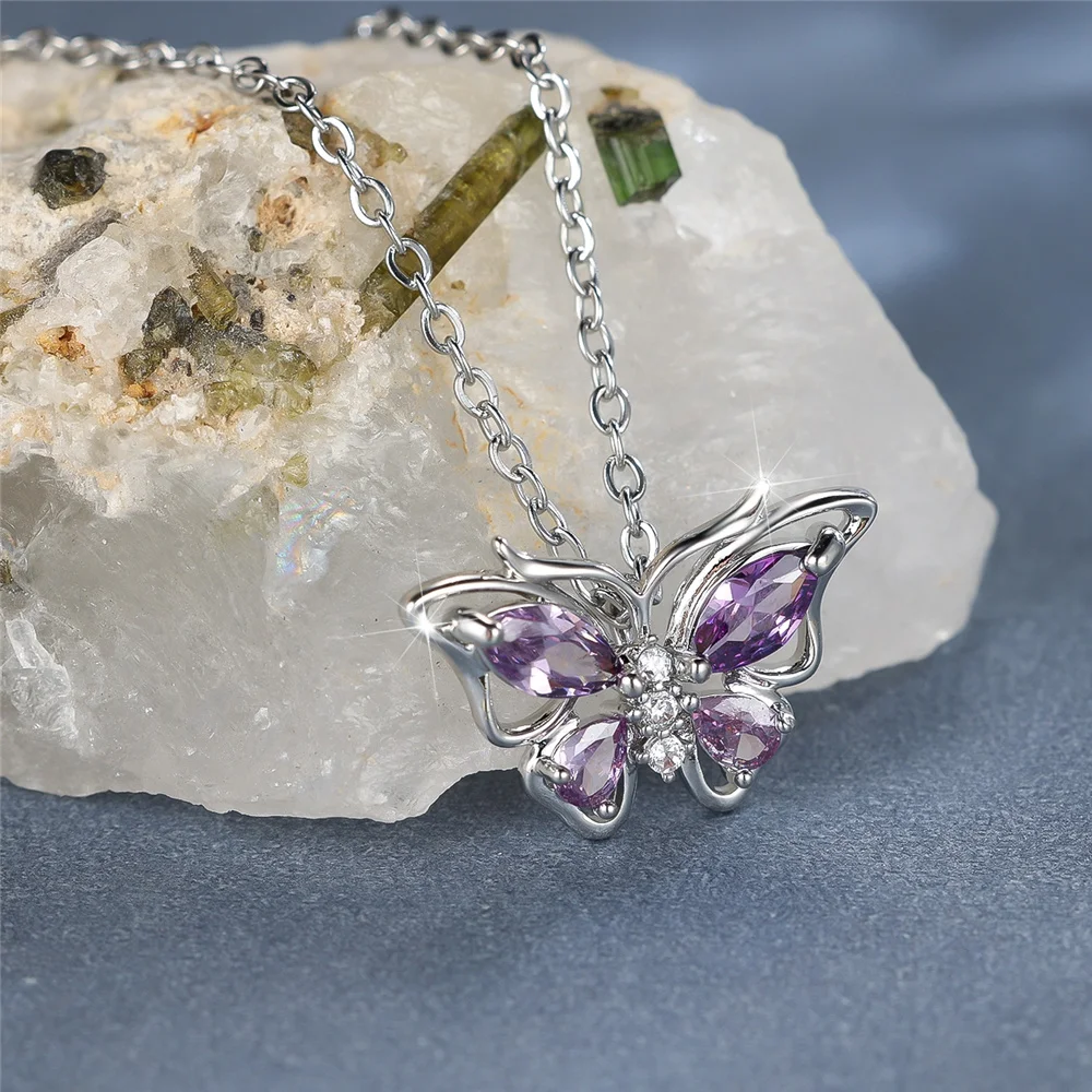 أنثى الأرجواني كريستال الأبيض الزركون حجر عقد بحلية متدلية على شكل فراشة قلادة خمر فضي اللون مجوهرات الزفاف للنساء