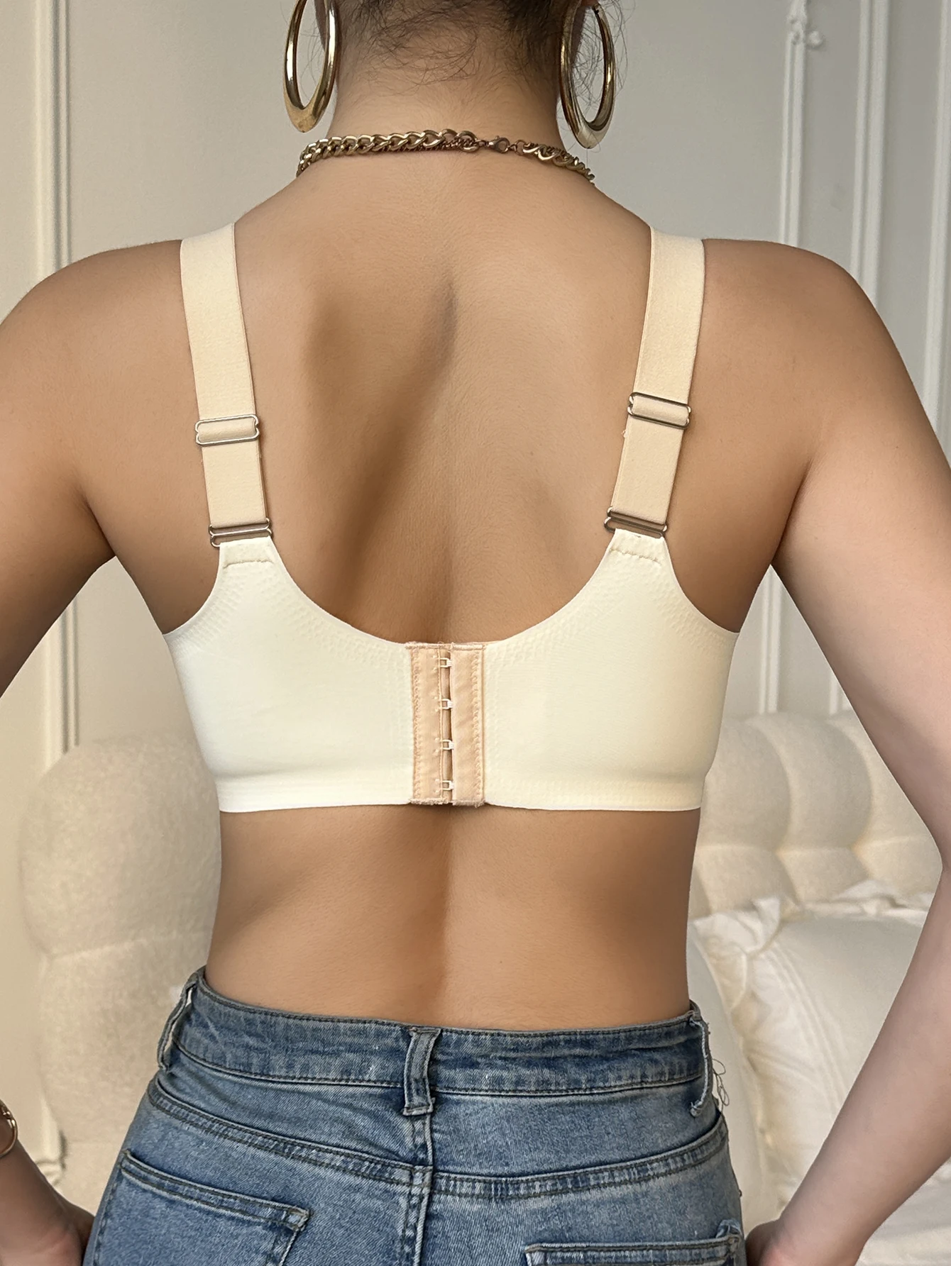 Sujetador sin costuras de soporte alto para mujer de una sola pieza: diseño de contraste colorido, cobertura completa de la correa para el hombro, cómodo y transpirable, adecuado para uso casual