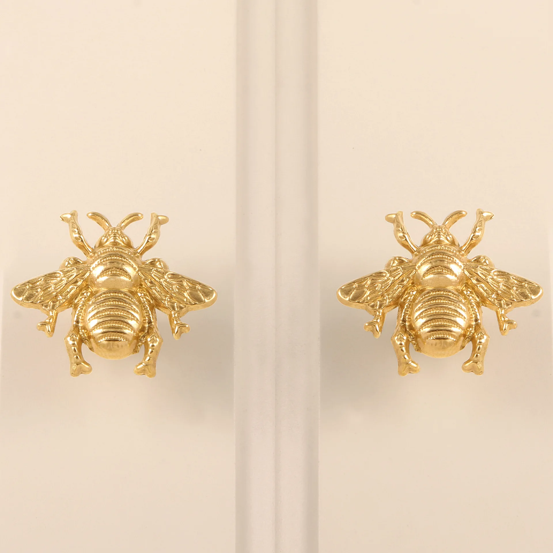 Copper Insect Bee Cabinet Handle Brass  Decor Cupboard Wardrobe Closet Pulls Furniture Handle Creative Home Gifts