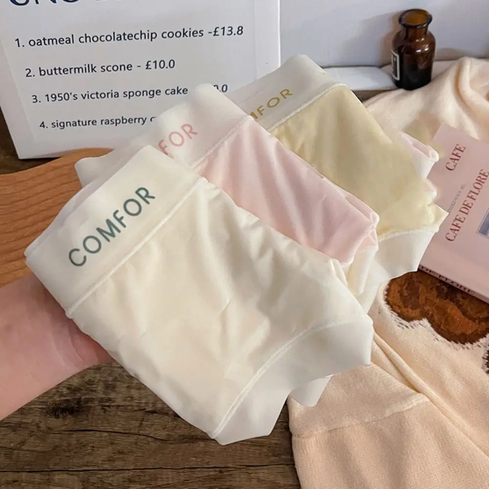 

Letter Printed Summer Ice Silk Panties Thin Cotton Crotch Seamless Ice Silk Briefs Ruffle Underwear