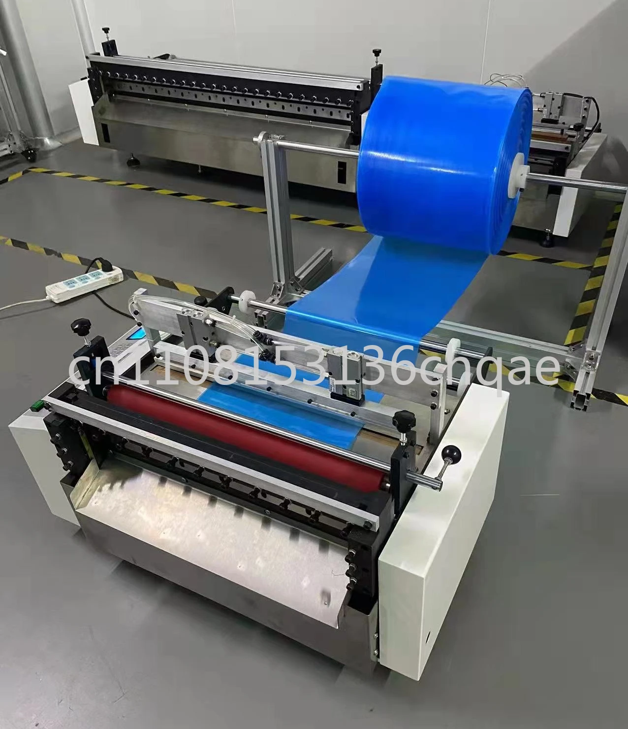 

LDPE plastic bag manufacturing machine, fully automatic plastic bag manufacturing machine, cutting and sealing machine