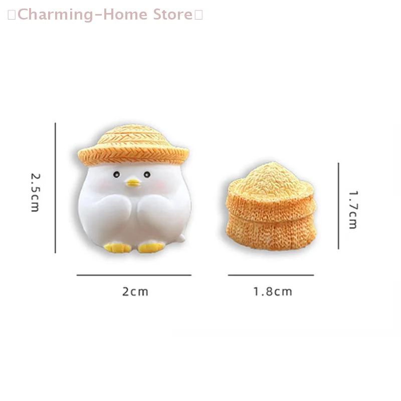 【M】Creative Car Navigation Screen Rear Mirror Cute Chick Straw Pile Supplies Accessories Car Center Console Ornament Decoration