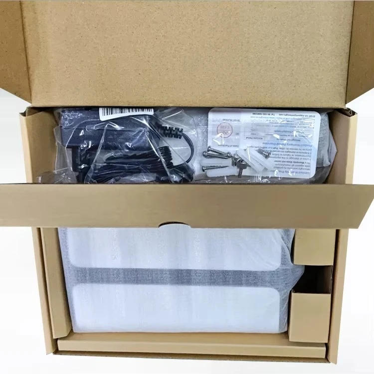 UG65 LoRaWAN Gateway 8 Channel VPN BACnet/IP Modbus FUOTA IP65 4G WiFi PoE for Pharmaceutical Labs & Cleanrooms
