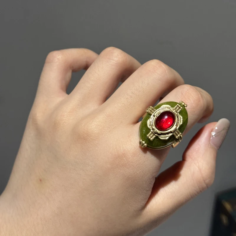 Vintage Retro Palace Green Enamel Red Glass Rings French Gold Color for Women Fashion Wedding Jewelry Retro Bride Accessories