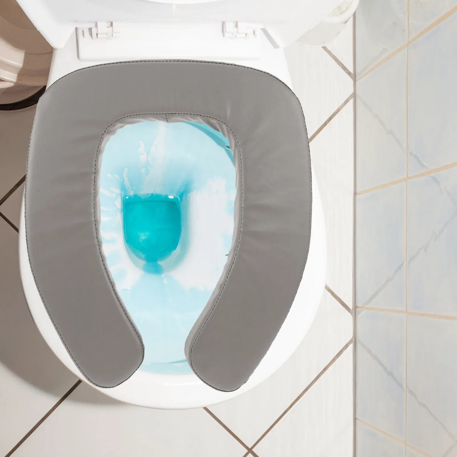 

Toilet Seat Height Increasing Riser Cushion Thickened Soft Padded Elevated Design for Elderly Seniors Disabled Hygienic