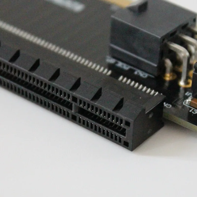 PCI Express 5.0 16X Riser Extended Card PCI-E zu PCIe 16X Slot Connectors High Speed PCIE X16 Konverter Adapter für 1U 2U Server – Detail 5
