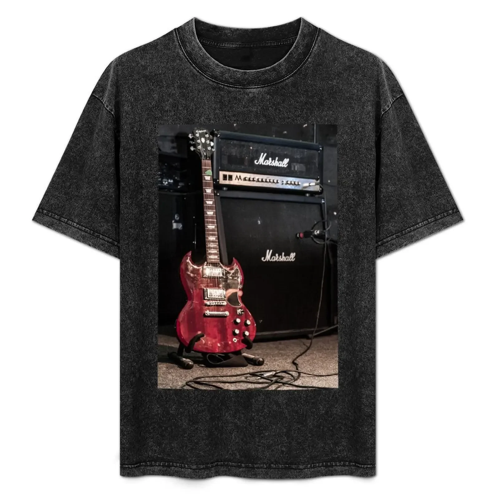 

Red guitar and Amp T-Shirt anime stuff man t shirt customs summer top black t-shirts for men