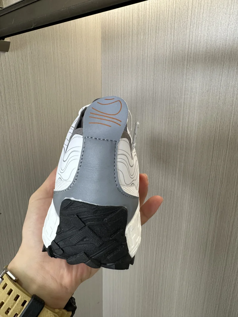 Hiking Shoes Mens Luxury Designer Winter Hiking Hiking Sneakers Mens Outdoor Sports Work Shoes