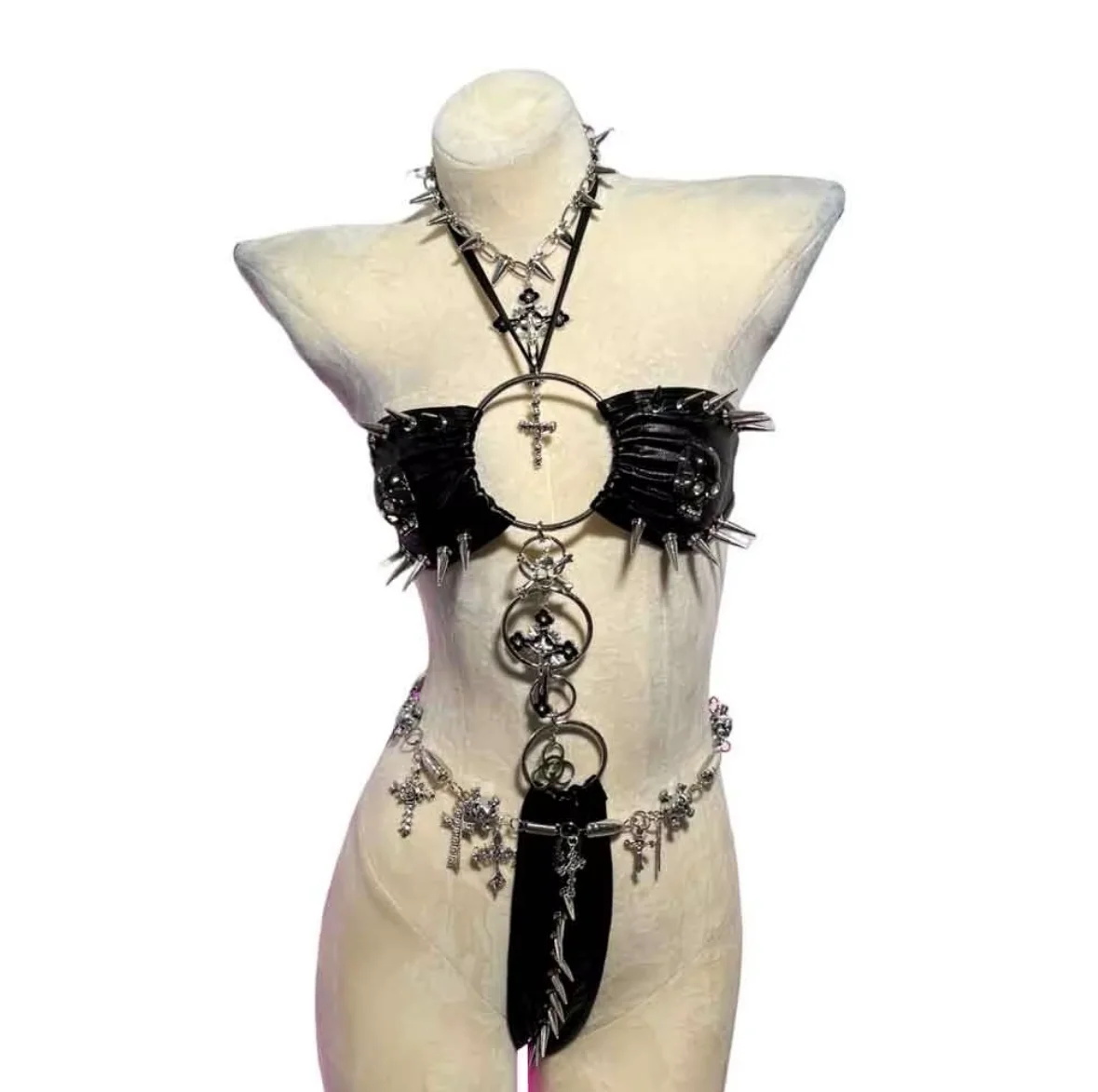 

Клубная булавка 2025 с заклепками и заклепками в готическом стиле, панк-рок, каваи, готика, Харадзюку, сделай сам, эмо, электронные девушки, Y2K, бретелька с лямкой на шее, топы, гранж, 90-е, эко