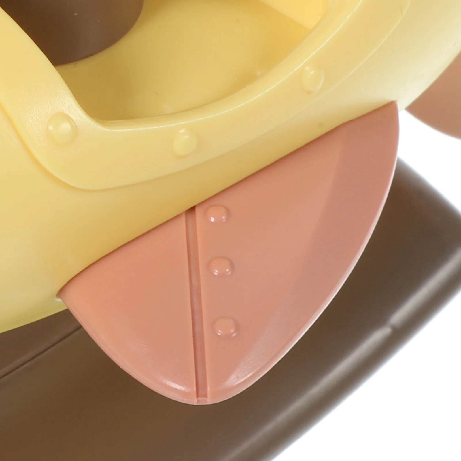 만화 비행기 모양 호루라기 어린이 파티 소품 다채로운 플라스틱 악기 발달 게임 소음기