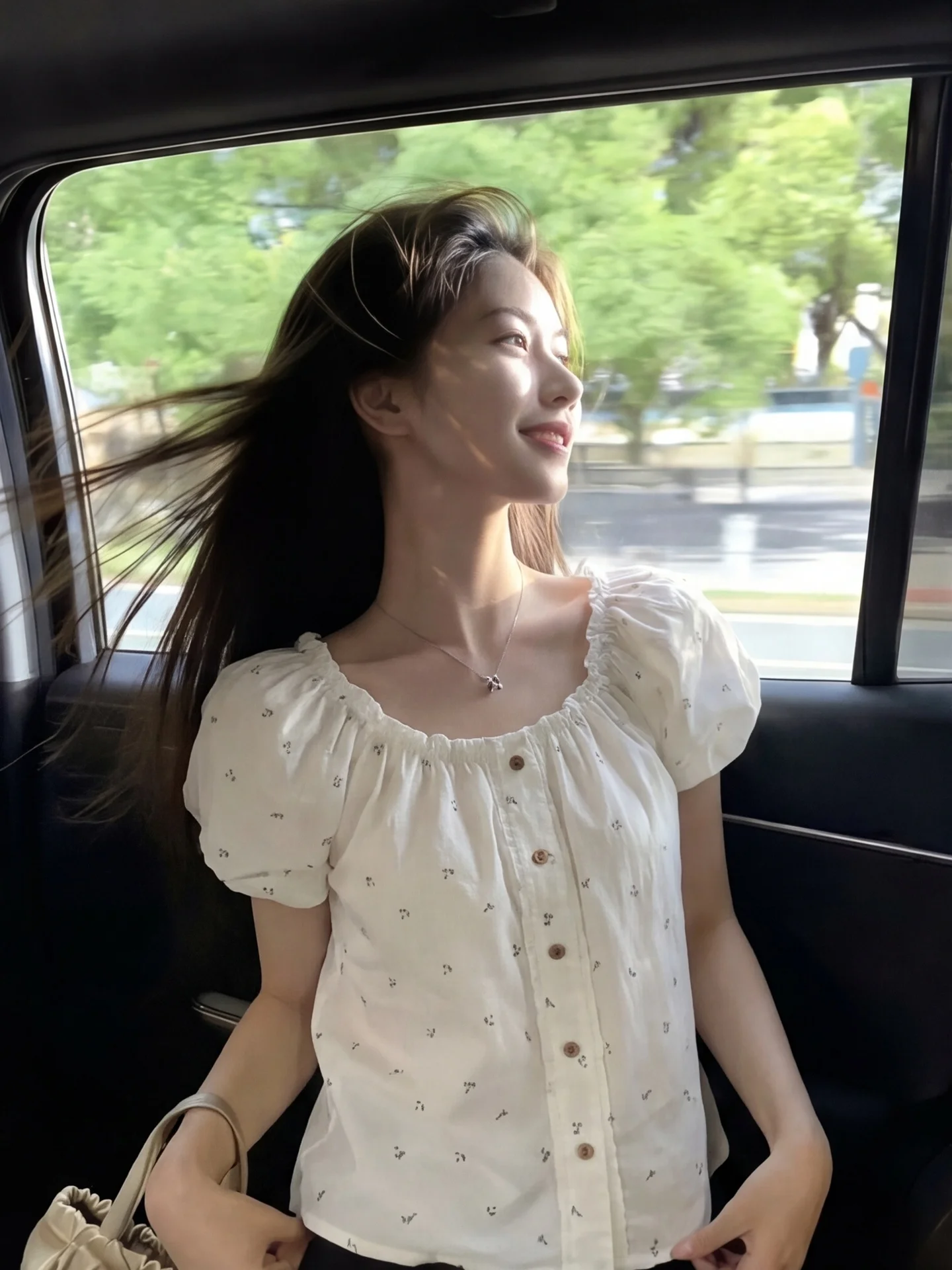 

Floral Print Bubble Sleeve round Neck Loose Shirt Women's Summer New Style Anti-Aging Doll Shirt Gentle Soft Girl Top