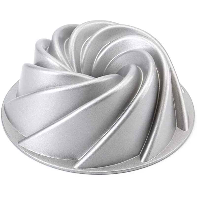 

9-Inch Non-Stick Fluted Cake Pan Round Cake Pan Specialty and Novelty Cake Pan