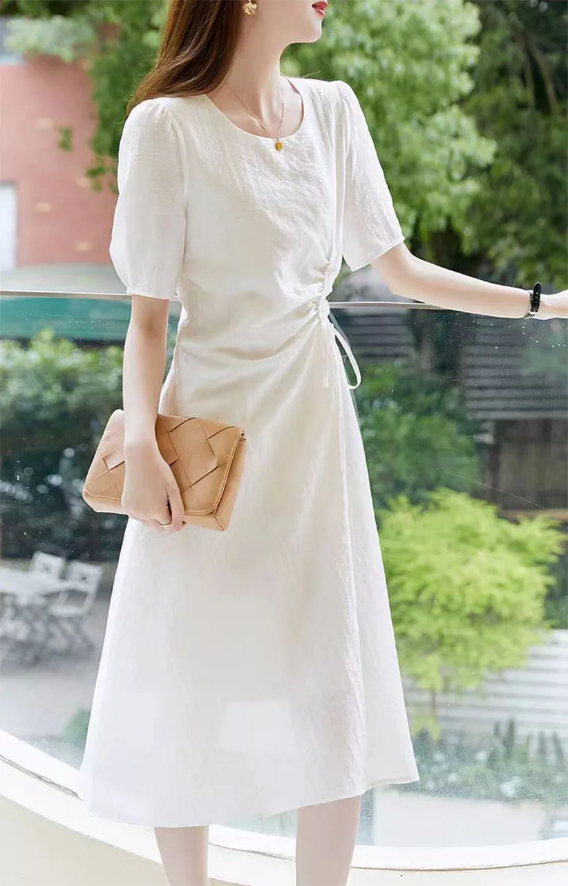 

Beige Dress 2024 New Summer Personalized Fashion Elegant Goddess Countryside Style Charm V-neck L Size Long Dress