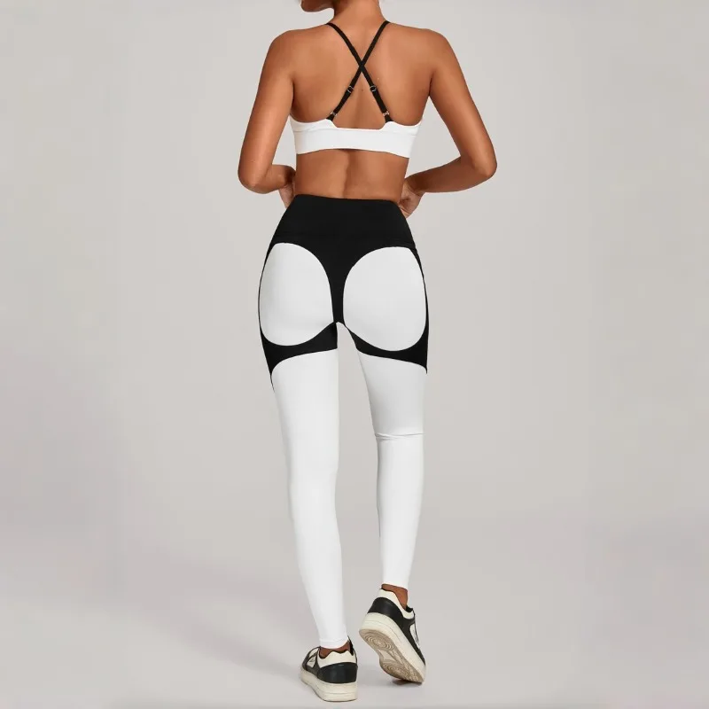 

Women's High Elasticity Color Blocked Yoga Set Hip Lifting and Waist Tight Sports Set Outdoor Running and Fitness Set