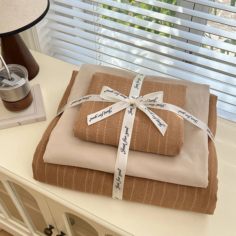 

Soft Cozy Bedding Set Duvet Cover Sheet Pillowcases Bedroom Linen Set Comfortable Skin-Friendly Light Striped Home Bed Set