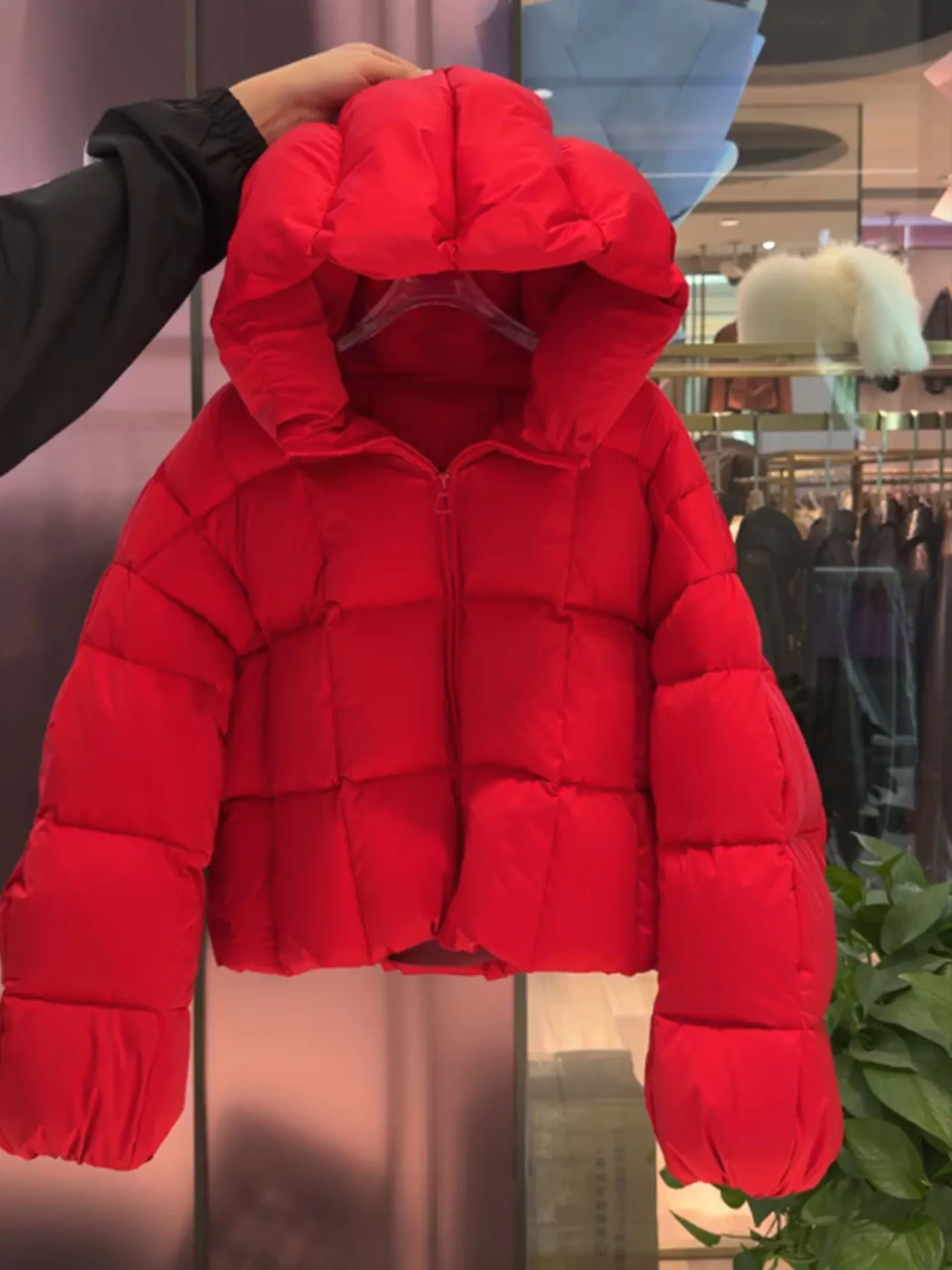 

Korean Sle ort Red down Jaet Women's Winter New Hat Inteated Thi Outerwear Casual Fit High Waist Long Sve Zipper