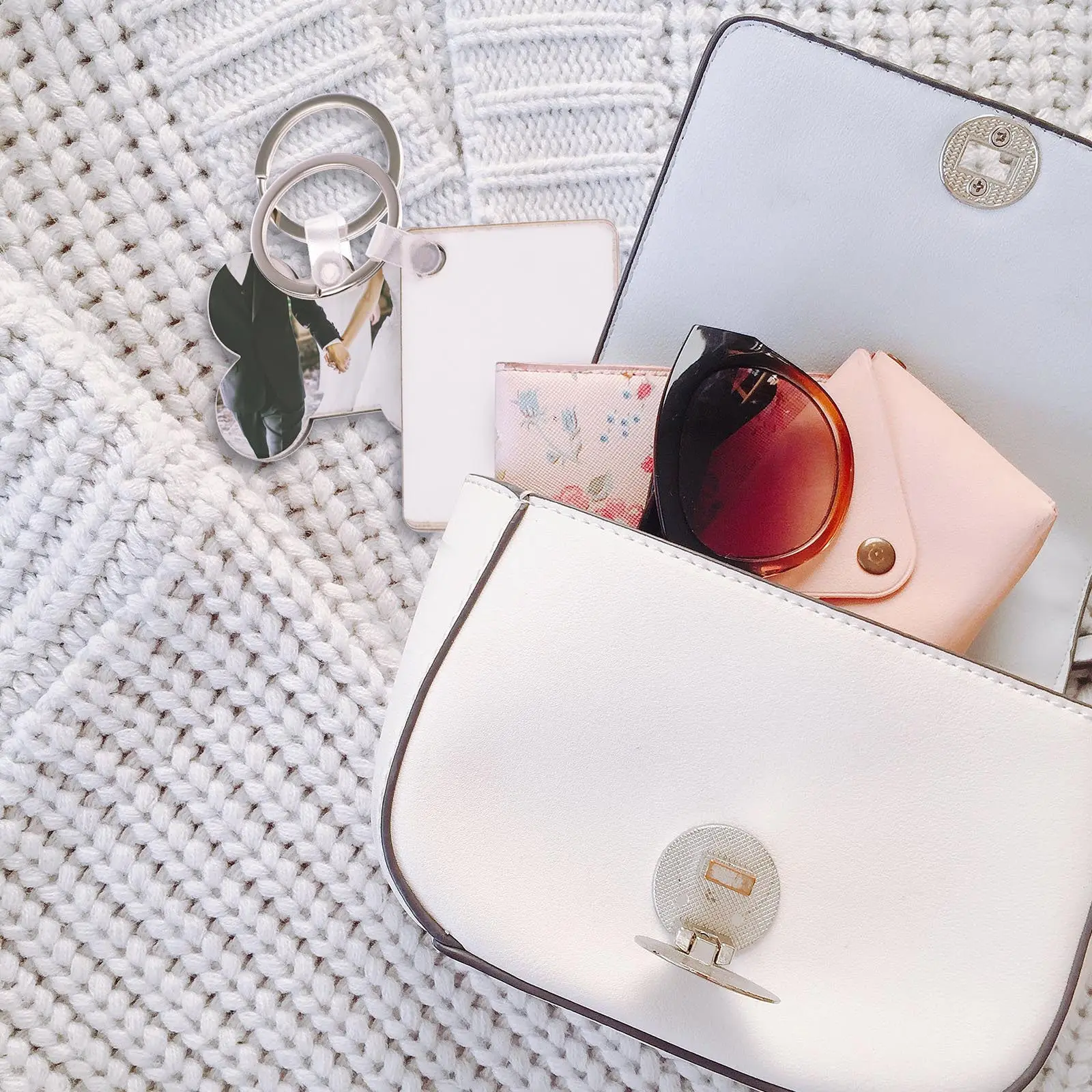 

36Pcs DIY Sublimation Blank Keychain Set Mdf Heat Transfer Key Supplies for Custom Gifts Home Decor Creative Projects