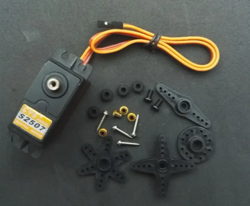 

CYS-S2507 Digital 8kg 64g Titanium Servo For RC Futaba Hitec Sanwa SAVOX Align