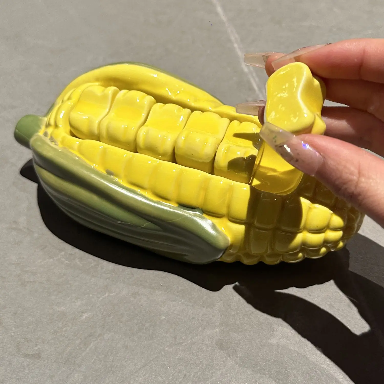 

Cute Corn-Shaped Ceramic Chopstick Rest Set, Creative Home Decor Ornament