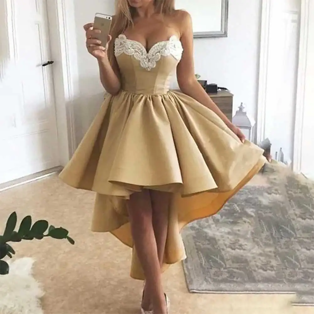 

Evening Dresses Sweetheart Neckline Lace Appliques A-line Backless Cocktail Party Gown Court Train Prom Party Dress