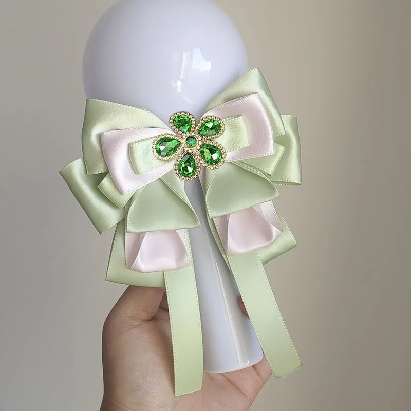 

Lolita Bow Tie Women's Clothing Crystal Brooches Collar Flower Handmade Jewelry Gifts Concert Carat Stick Hand Lamp Accessories
