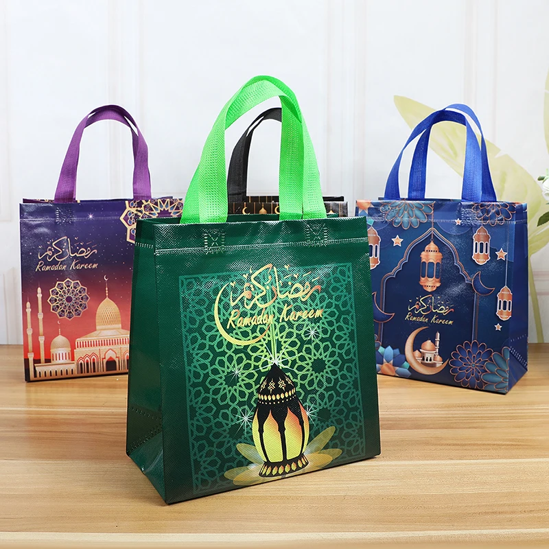 

Eid Mubarak Nonwoven Gift Bags 2024 Ramadan Kareem Cookie Candy Packaging Bag Box Muslim Islamic Festival Party Decoration