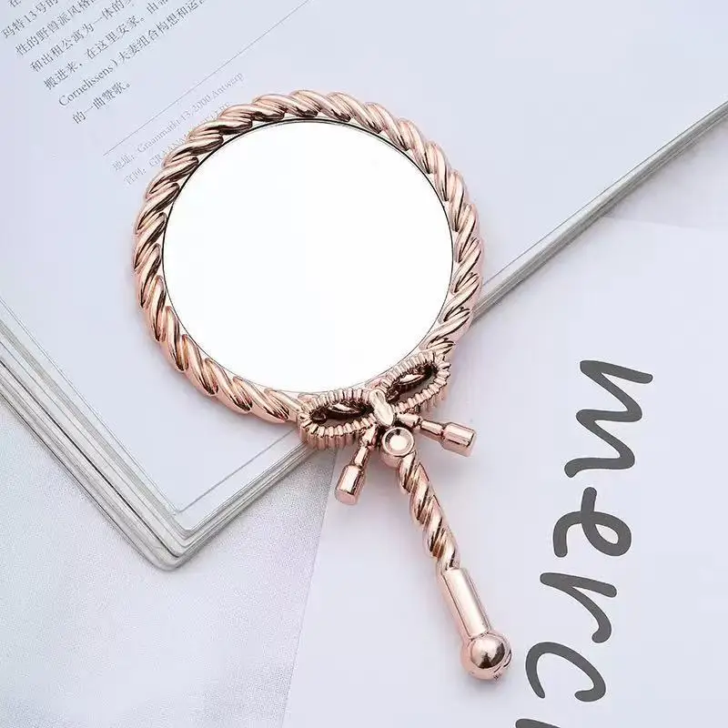 مرآة مكياج محمولة عتيقة، مستديرة لمستحضرات التجميل على الطراز الأوروبي، أداة تجميل يدوية للمحكمة القديمة النبيلة