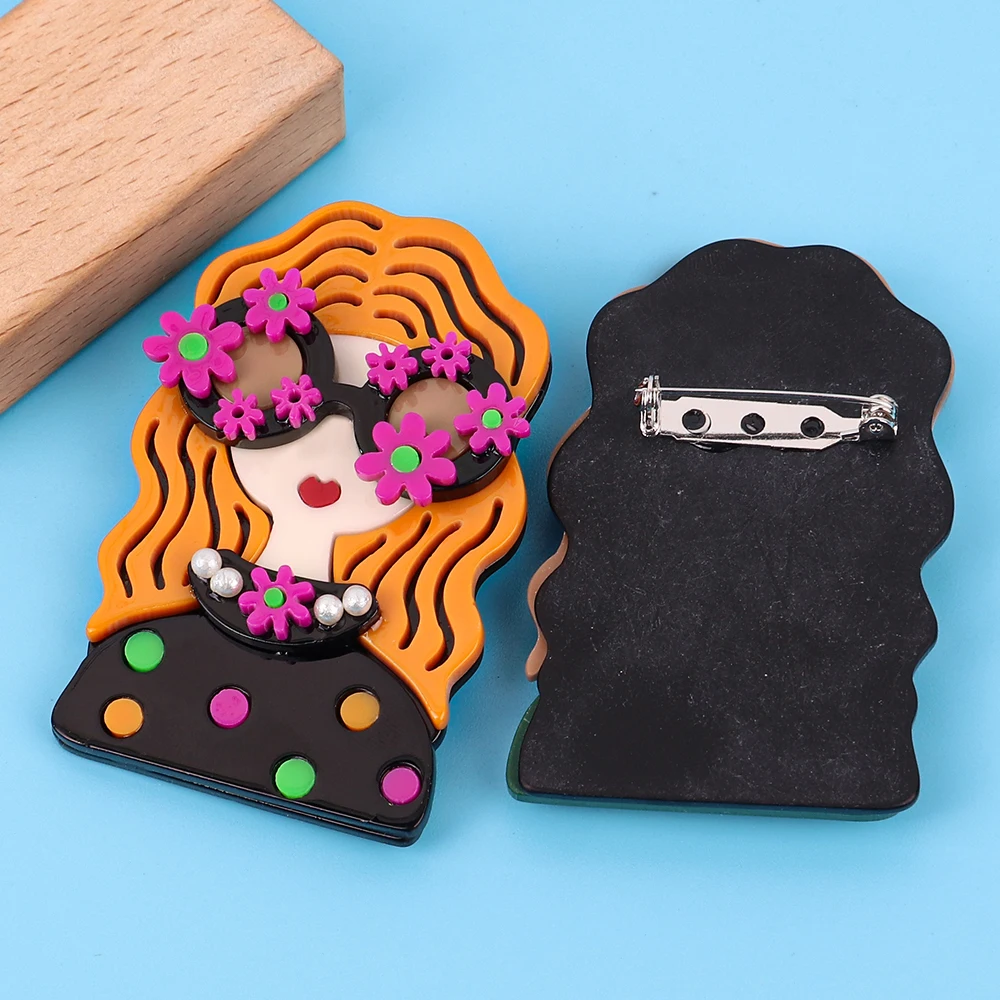 New Flower Glasses Lday Acrylic Brooches for Women Cute Long Hair Female Brooch Badge Pins Casual Jewelry Cutsome Accessories