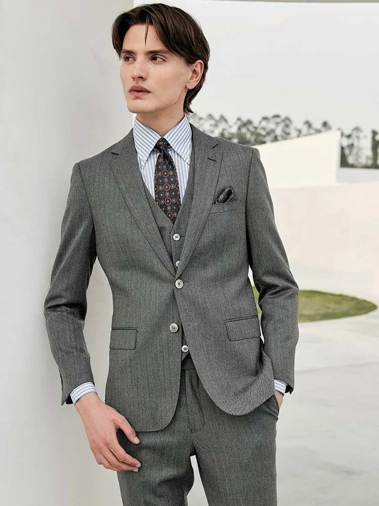 Men Luxury Prom Suit Set 50% Wool Grey Single Breasted Normal Blazer Vest Pant 2022 Summer Wedding Groom Wear Father Day Gift 44