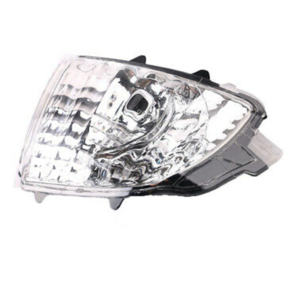 Obudowa kierunkowskazu w prawym lusterku wstecznym bez żarówki do Volvo XC70 XC90 2008-2012