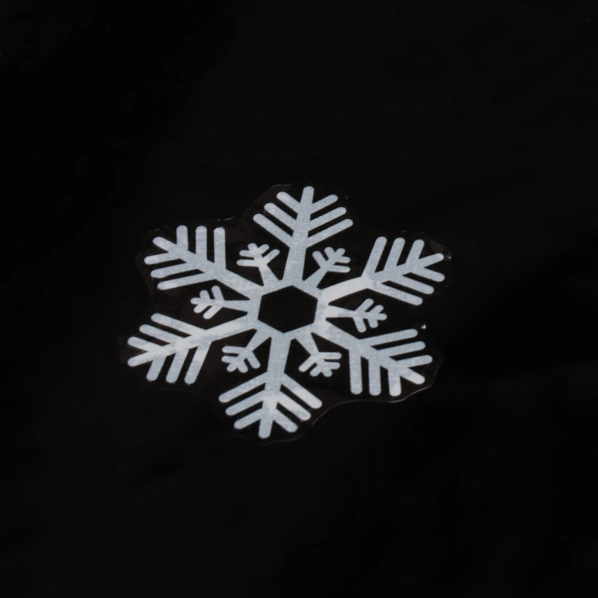 

4 Sheets Snowflake Stickers Christmas Window Glass Decor Ornaments Decal Decals for