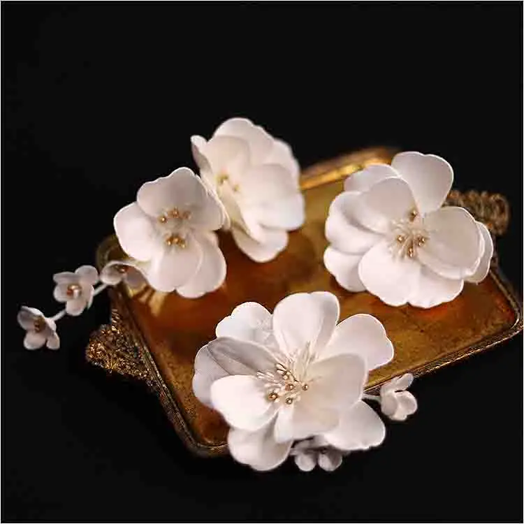 CC Wedding Hairgrips Women Hair Accessories Bridal Headdress Engagement Hairwear 3 PCS Flower Shape Romantic Hairpins Gift AN253