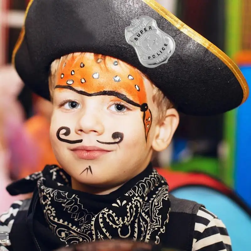 Cop Abzeichen für Kinder Rollenspiel Polizist Brosche Halloween Cop Cosplay Kostüm Zubehör für Kinder Jungen Mädchen Rollenspiel Kleidung