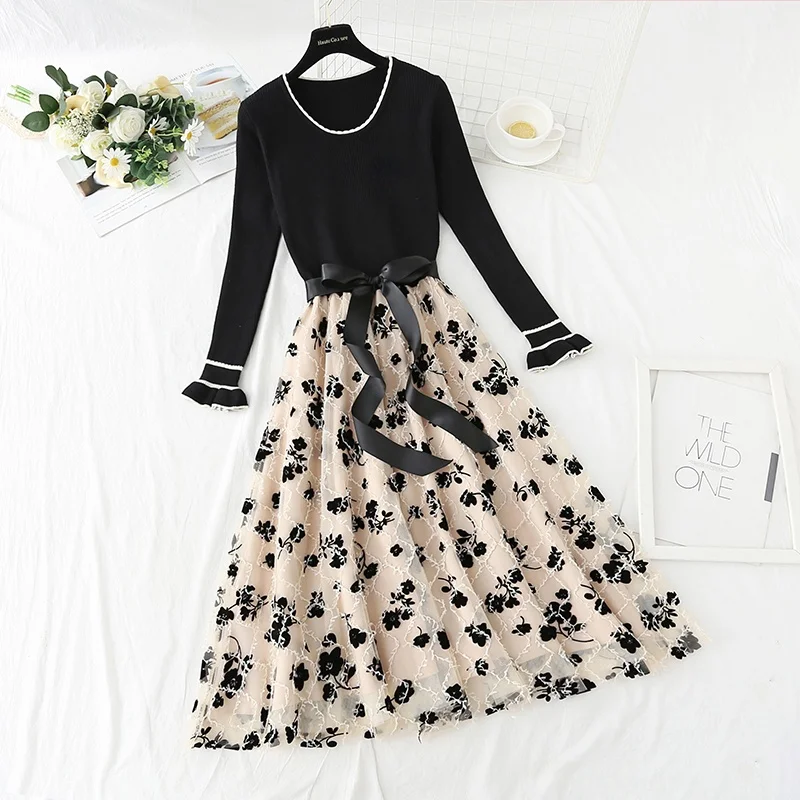 

Women New Fashion Round Neck Long Sleeve Knitted Dress Embroidery Butterfly Mesh Autumn and Winter Elegant Vestido