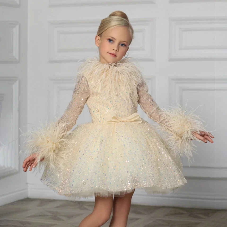 

Elegant Tulle Sequin Glitter Long Sleeve Flower Girl Dress For Wedding Feather With Bow Kids Birthday Party First Communion Gown