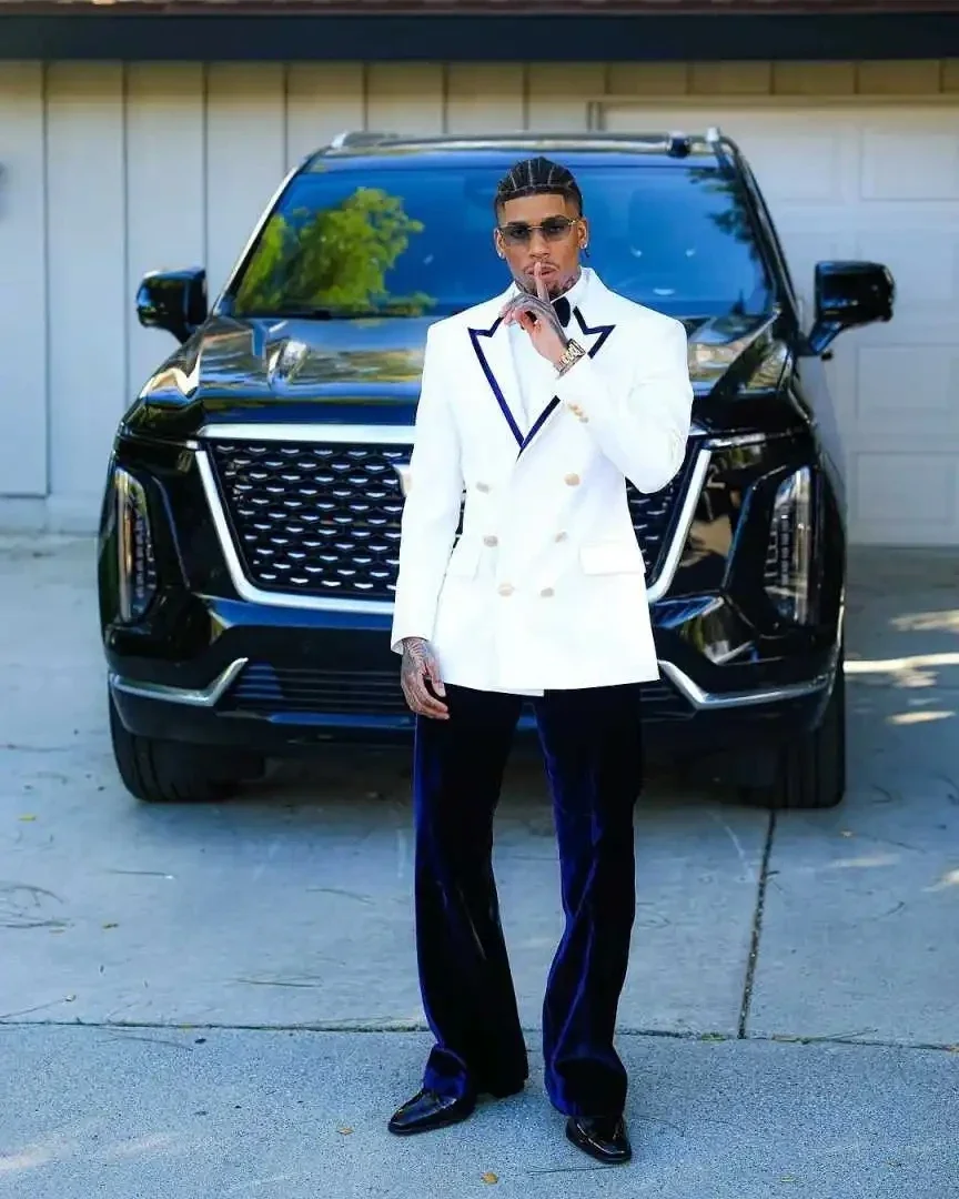 

Men Suits Slim Fit Business Double Breasted Set 2 Piece White Jacket Navy Blue Velvet Pants Men Wedding Groom Suit Jacket Pants
