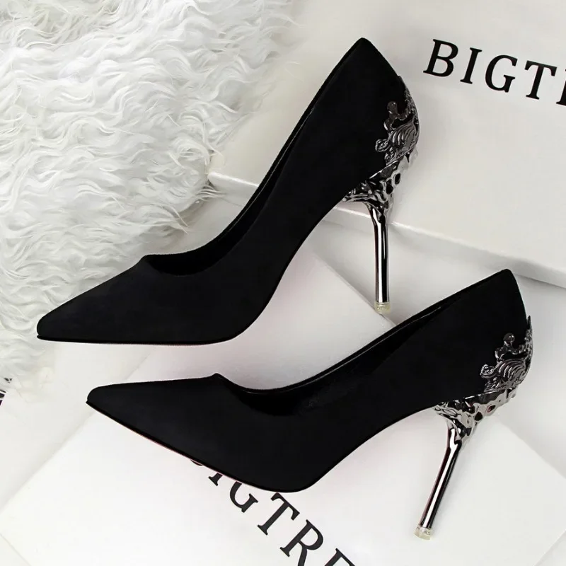 2024 Spring Women Shoes Pointed Toe Pumps 10CM Thin High Heels Boat Shoes Flock Frosted Metal Hollow Dress Wedding Shoes