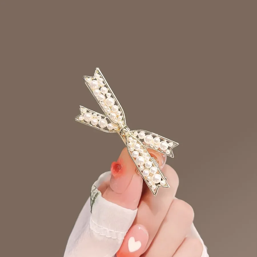 한국 스타일 우아한 Peals 할로우 보우 머리핀 새로운 사이드 클립 앞머리 클립 금속 Duckbill 클립 여성 패션 헤어 액세서리