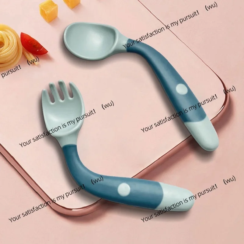 Bendable silicone baby spoon BPA-free tableware Toddler complementary food feeding spoon Learn to eat training