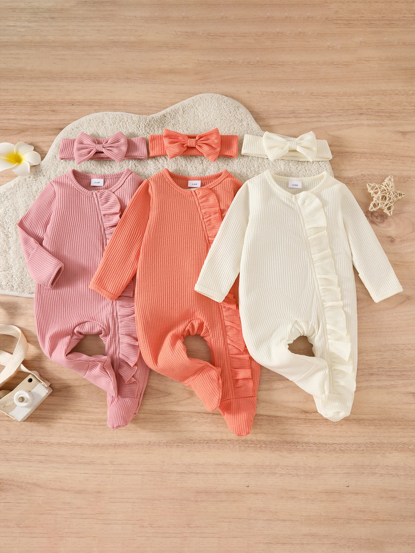 Three-piece Set for Cute Baby Girls: Comfortable Waffle-patterned Footed Romper with Lace and Zipper, Plus a Bow Headscarf