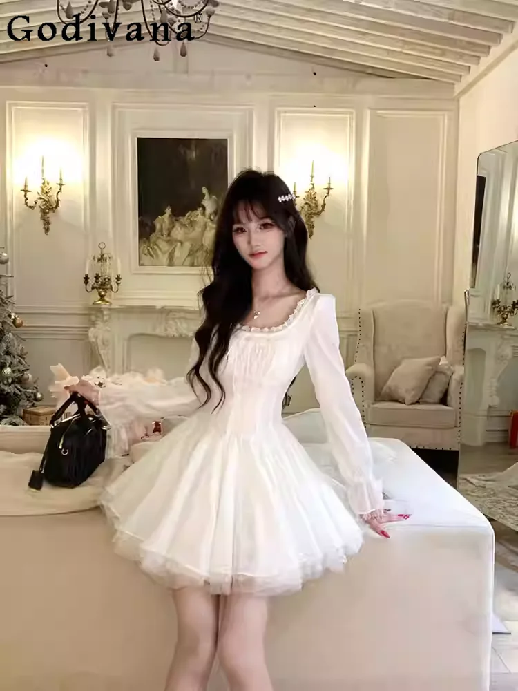 

Весенне-осеннее женское платье большого размера с квадратным вырезом, французским кружевом и прозрачными вставками, с завышенной талией, А-силуэта, с длинными рукавами, короткое, в стиле принцессы