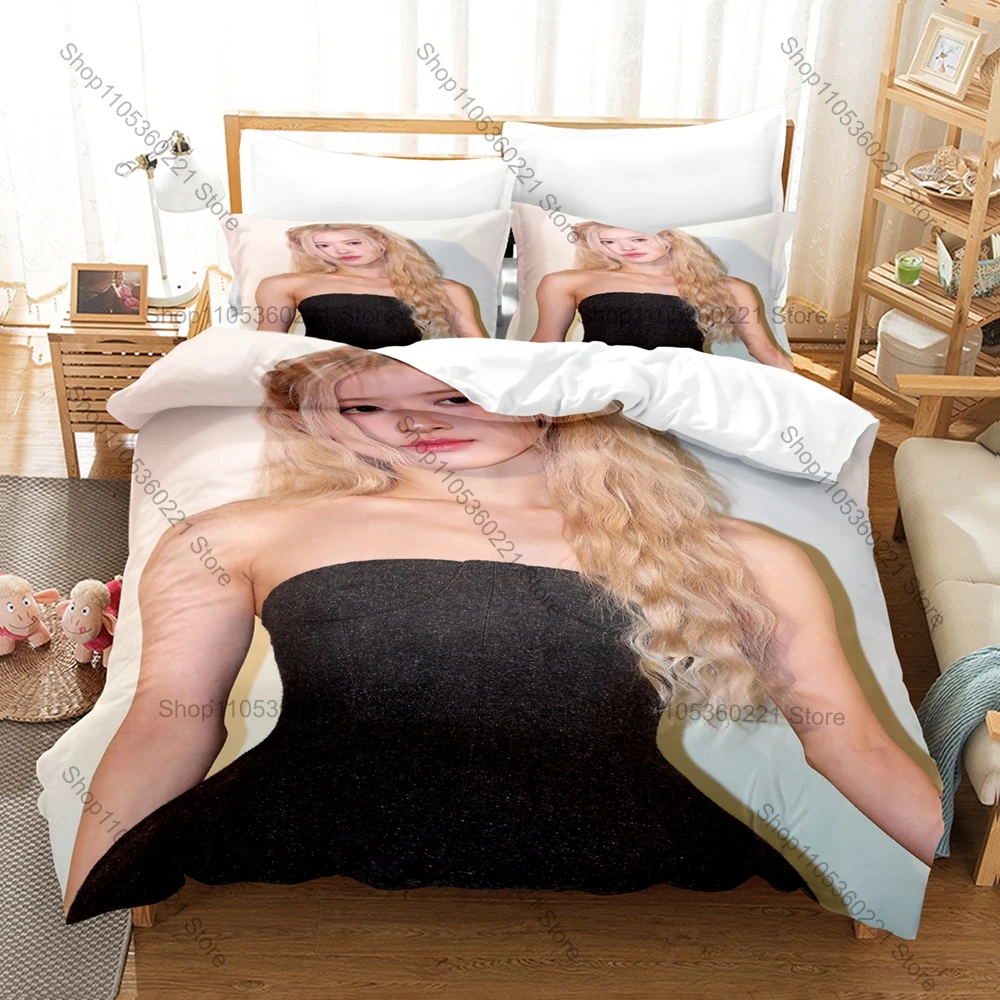 Popular Singer Rosé Duvet Cover + 2 Pillowcases, Number One Girl Pattern Soft Bedding Set for K-pop Enthusiasts Bedroom