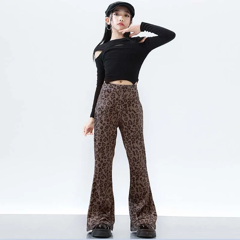 Ropa de baile de Jazz para niñas, traje de escenario Kpop, Hip Hop, ropa de moda para niños, ropa de calle, Tops negros, pantalones de leopardo, 1944