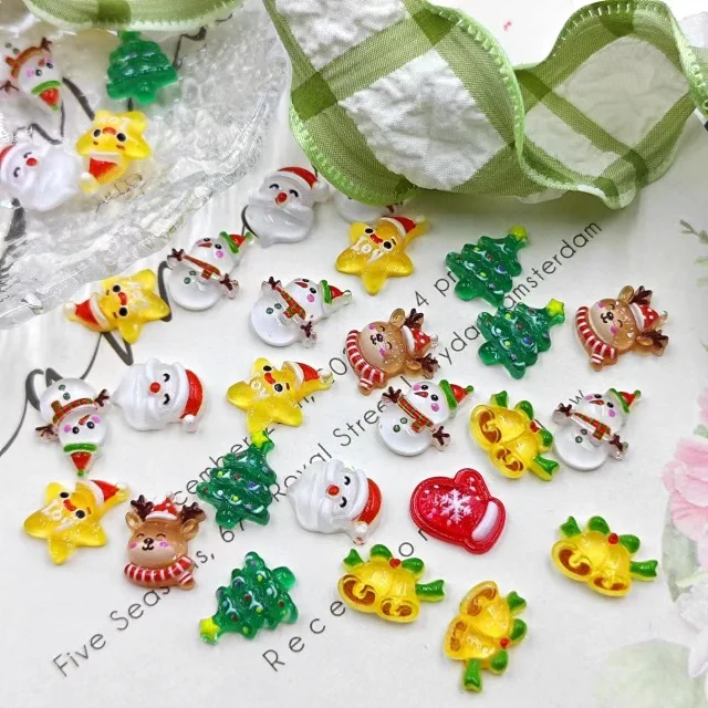 10pcs Mixed Christmas Cute Cartoon Nail Resin Charms Santa Deer Snowman Bell Design Winter Crafts Jewelry Accessories Part Decor