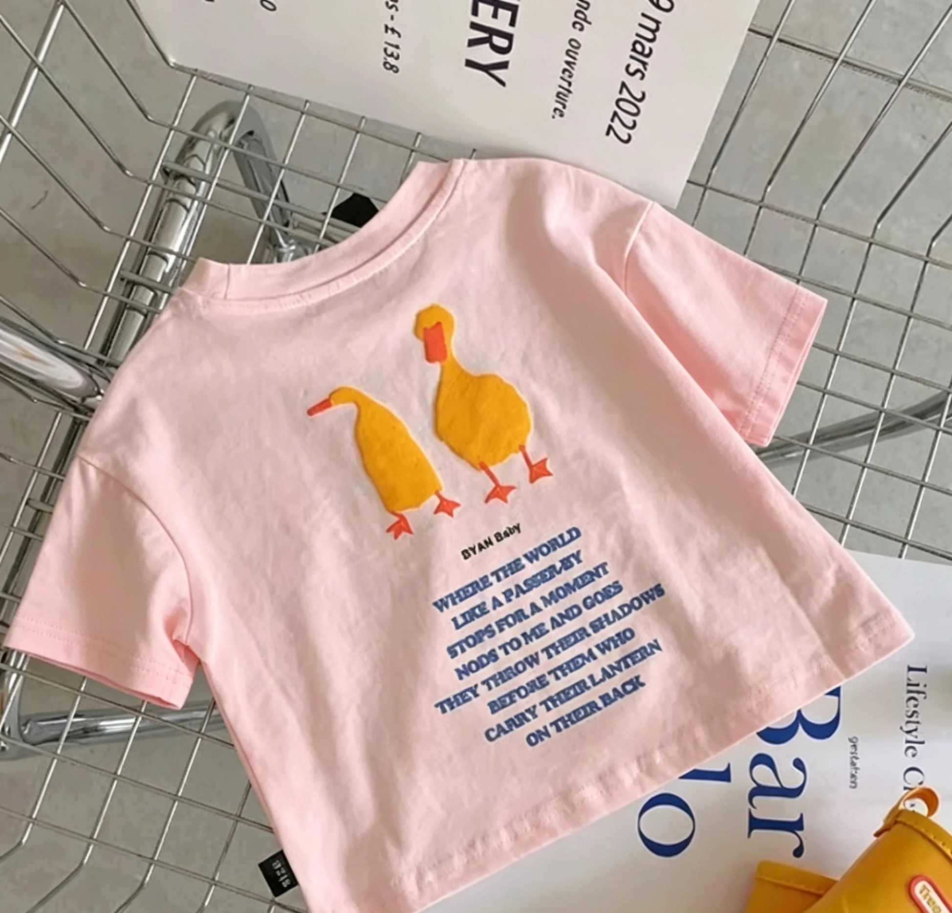 2026 Kids' Casual T-Shirt for Boys, Loose-Fit Solid Color with Letter and Duck Print, Short-Sleeve Cotton Top for Children