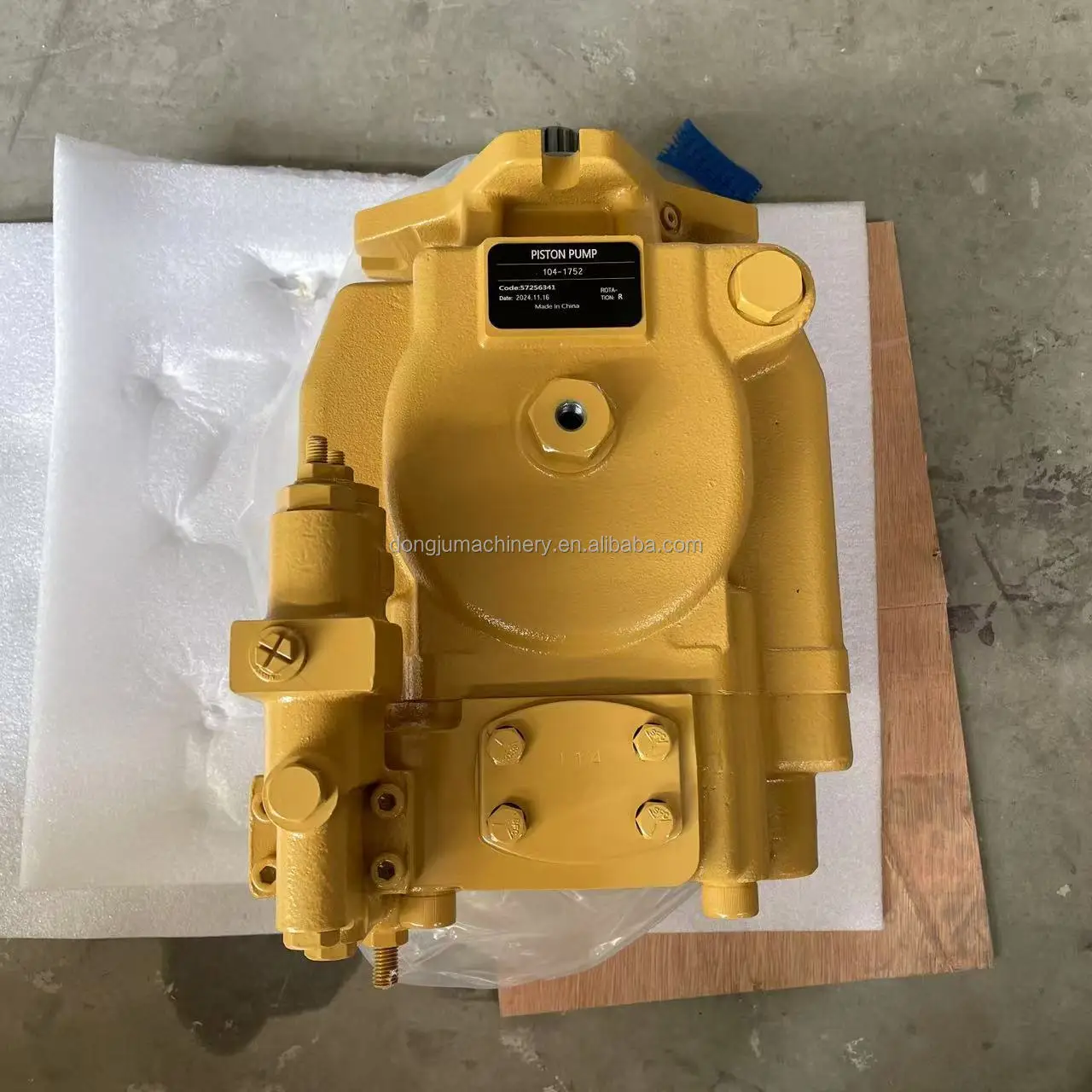 

Piston pump group 105-3635 1053635 Hydraulic pump with stock available and fast delivery for CAT 824G II 824H 980H 825G