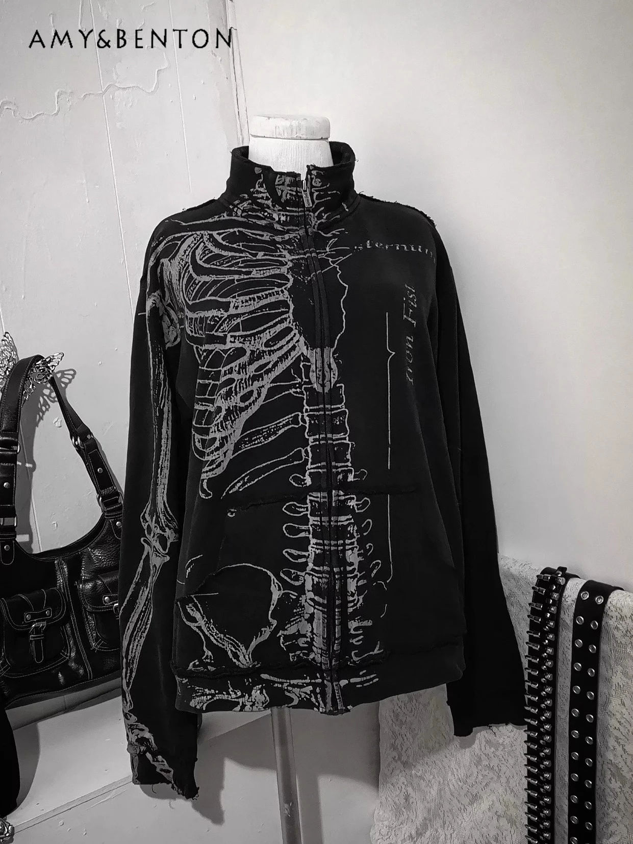 الأصلي الحلو كول الأسود المطبوعة ثقافة فرعية البلوز المرأة الأمريكية الرجعية الوقوف طوق الشارع فضفاض عادية زمم هوديي