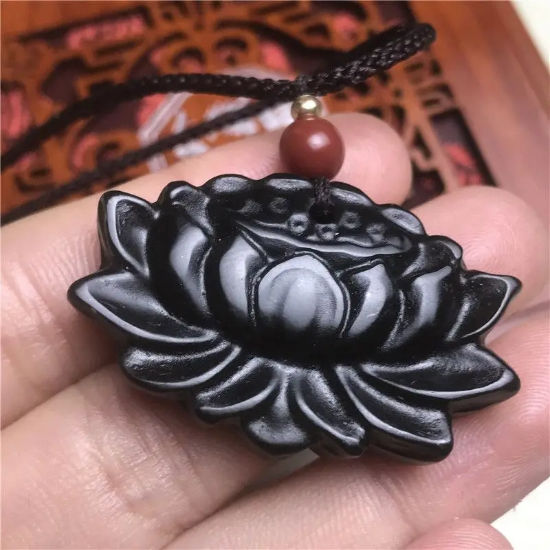 Lotus Pendant Female Medicine King Stone Sunny Flower Blossom Necklace Yushi Flower Pendant Essential Carving