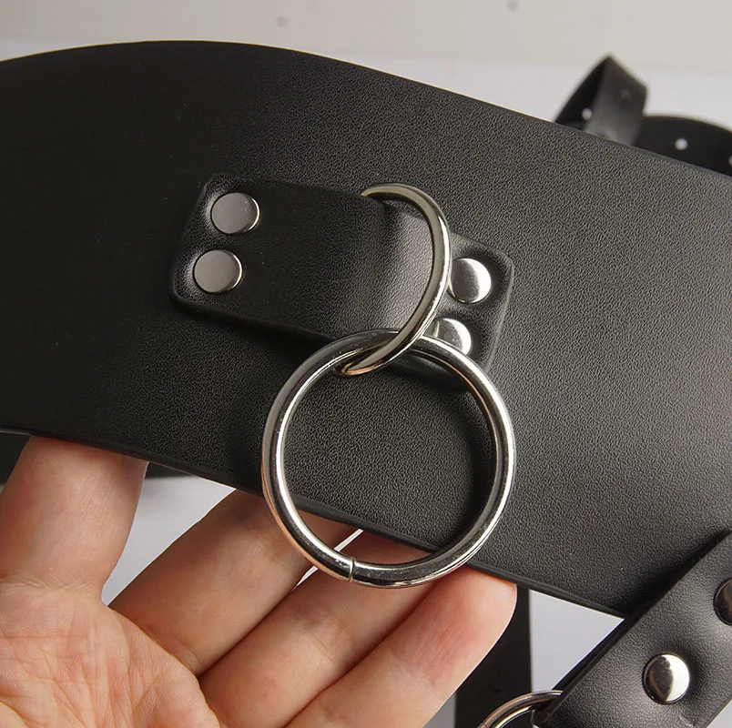 BDSM الجلود AV عصا هزاز حامل تسخير امرأة ، النشوة الجنسية القسري الجنس دعوى الملابس الداخلية ، عبودية القيود ، حزام العفة ، ألعاب الكبار